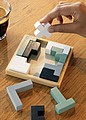 Drevená puzzle hlavolam