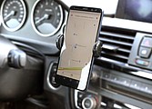 Držiak na mobil do auta