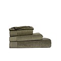 Klasický uterák ONE CLASSIC 50x100 cm, 450 g/m2, vojenská tmavozelená