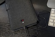 Konferenčná spisovka s integrovanou powerbankou 4000mAh