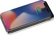 Kovová powerbanka s kapacitou 8000 mAh a s bezdrôtovým nabíjaním