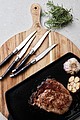 Sada 4 nožov na steak