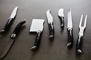 Sada 4 nožov na steak
