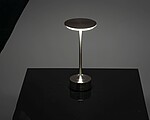Stolná lampa z nehrdzavejúcej ocele, sivá