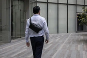 Udržateľná elegantná crossbody taška BrandCharger, čierna