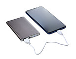 VALUR Hliníková powerbanka s kapacitou 4000 mAh, červená