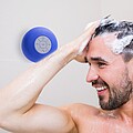 Vodotesný Bluetooth reproduktor s pogumovaným povrchom a veľkou prísavkou, modrá
