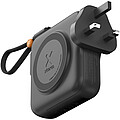 Xtorm TravelPro 30W cestovná nabíjačka 3 v 1 s kapacitou 10 000 mAh, čierna