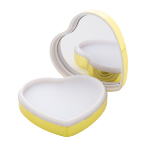 Balzám na rty ve tvaru srdce, zlatá