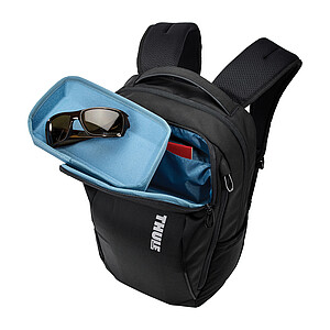 Batoh Thule Accent Recycled 23l, černá