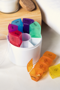 Box na pilulky, týdenní, bílá