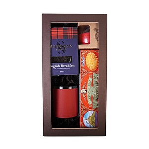 DARELA RED Sada obsahující francouzské sušenky, čaj, svíčku a červený hrnek, v dárkové krabici