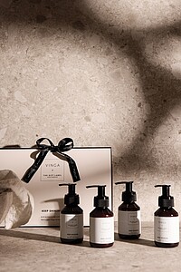 Dárková sada péče o tělo a ruce, bílá