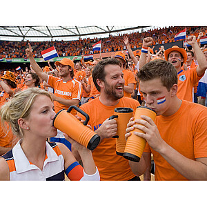 Dvoustěnný termohrnek 700 ml., oranžová