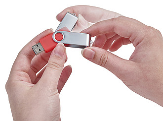 KARKULA USB flash disk kapacita 16GB, stříbrno červená