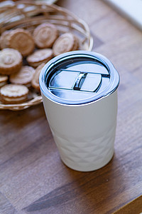 Nerezový termohrnek s měděnou izolací, 350ml, bílý
