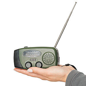 Núdzové rádio z recyklovaných materiálov, tmavozelená