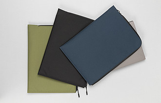 Obal na 15,6" notebook Impact z RPET AWARE™ - obal na mobil s vlastním potiskem