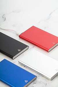 Powerbanka 4000mAh z recyklovaného hliníku, modrá