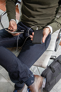 Powerbanka Tusca z PU 10 000 mAh, černá