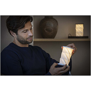 Skládací stolní lampa Celestia z recyklovaného plastu, bílá
