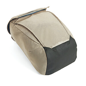 Thule Paramount Batoh 20L, béžová