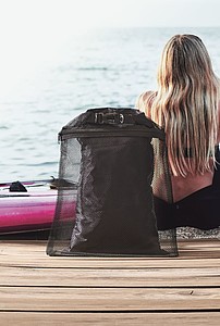 Vodotěsný vak z RPET se síťovým obalem, černý
