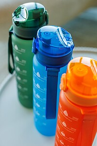 ZERIN Láhev na pití z recyklovaného plastu, 1000 ml, žlutá